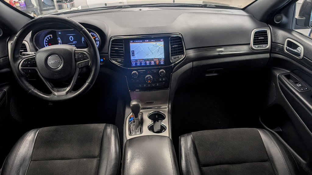 Photo 9 of this JEEP GRAND CHEROKEE