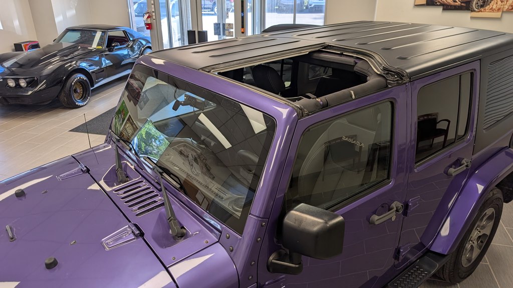 Photo 24 of this JEEP WRANGLER UNLIMI
