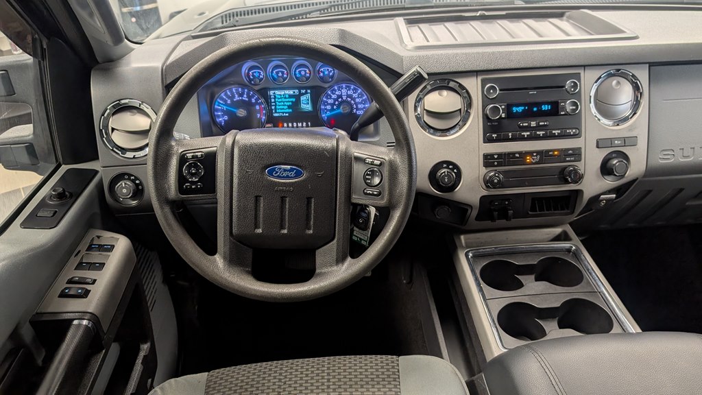 Photo 11 of this FORD F-250 SUPER DUT
