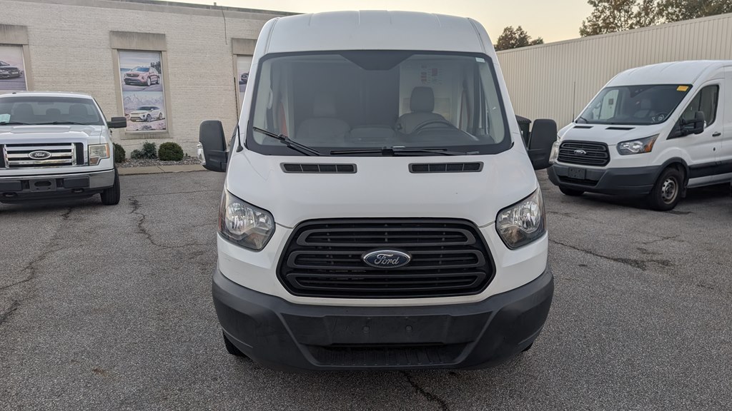 Photo 6 of this FORD TRANSIT