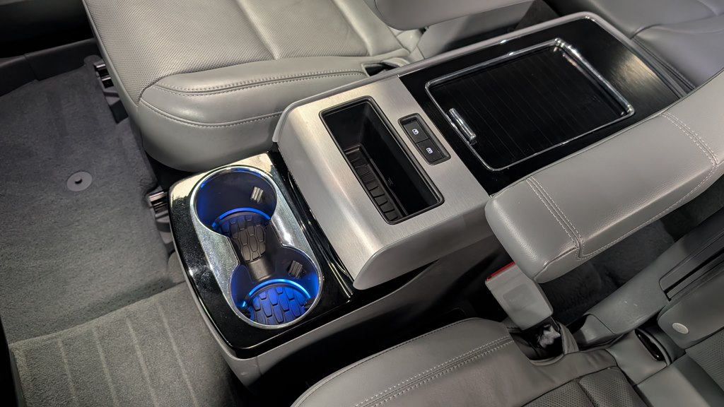 Photo 24 of this LINCOLN AVIATOR
