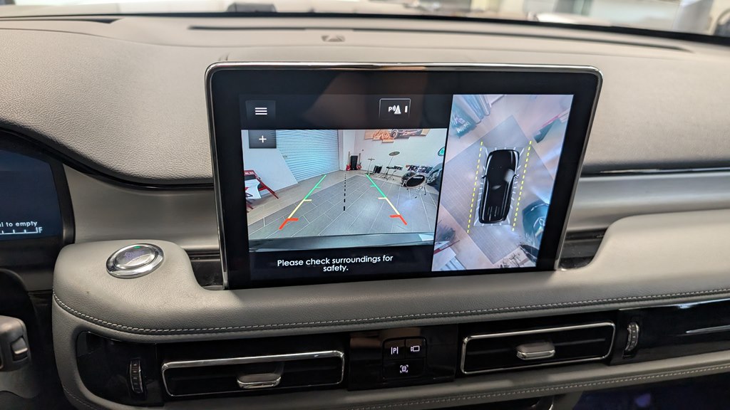 Photo 15 of this LINCOLN AVIATOR
