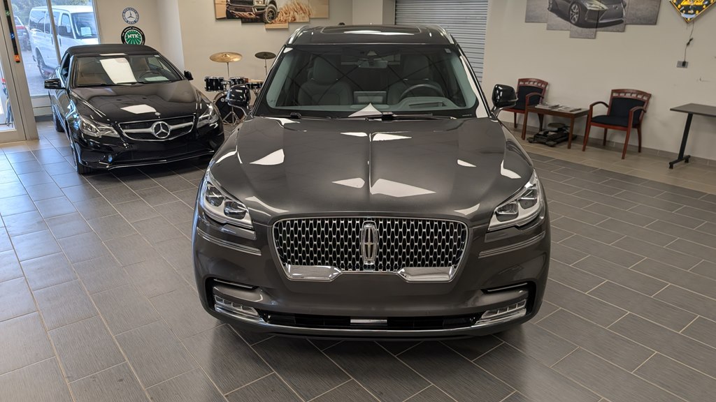 Photo 6 of this LINCOLN AVIATOR