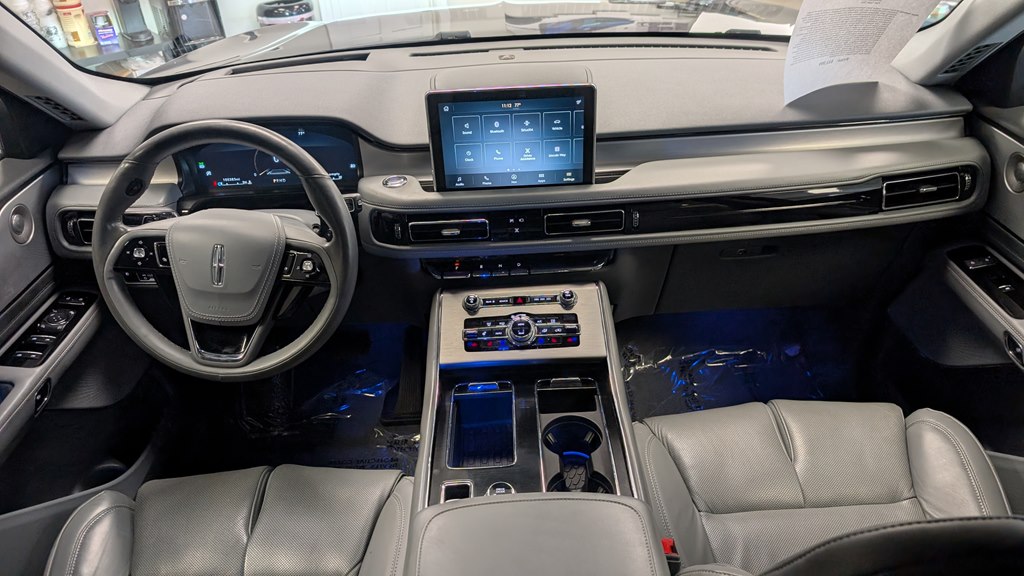 Photo 10 of this LINCOLN AVIATOR