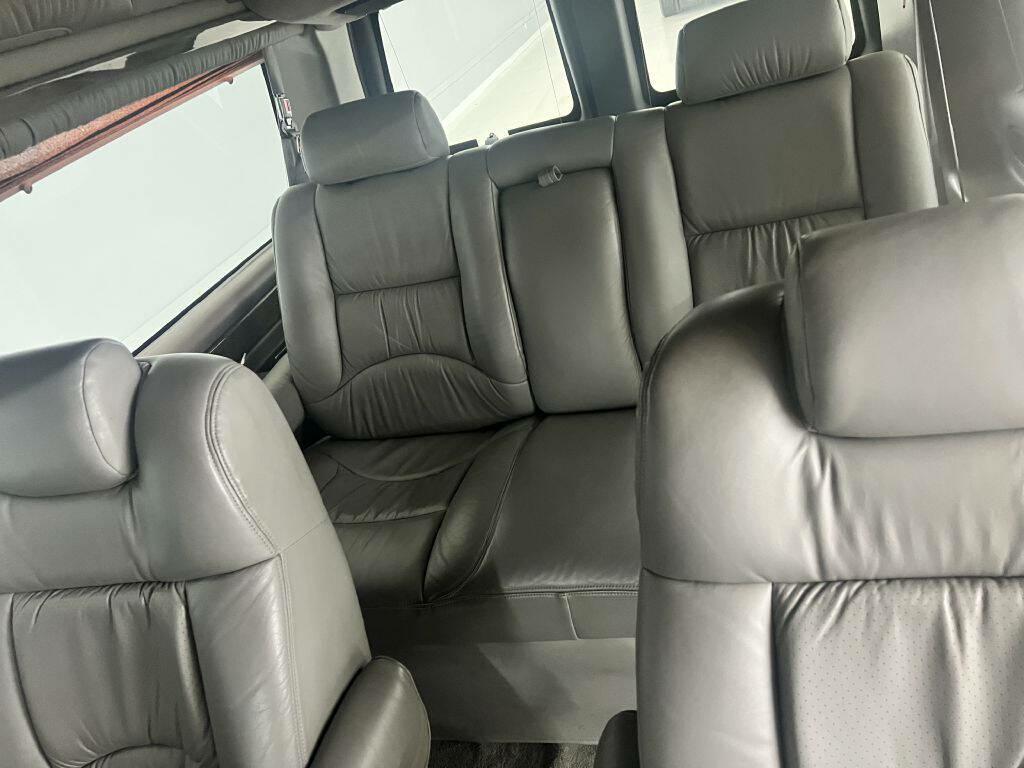Photo 12 of this CHEVROLET EXPRESS G1500