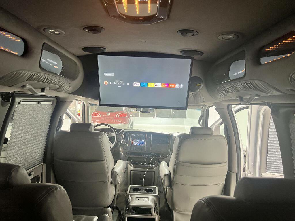 Photo 27 of this CHEVROLET EXPRESS G1500