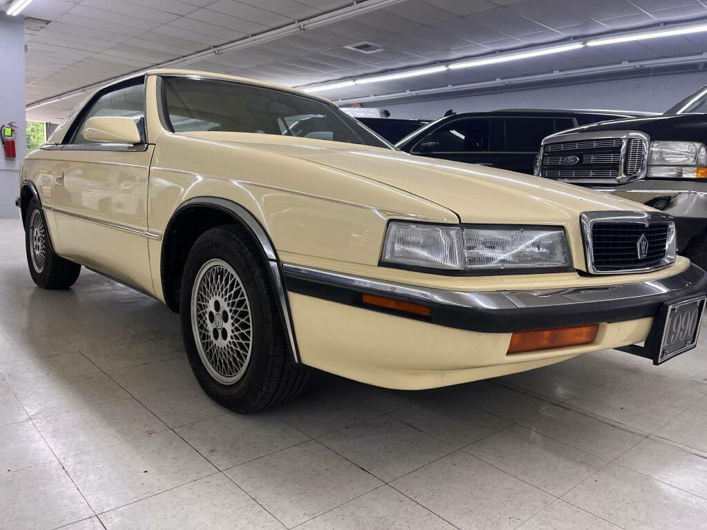 Photo 2 of this CHRYSLER TC