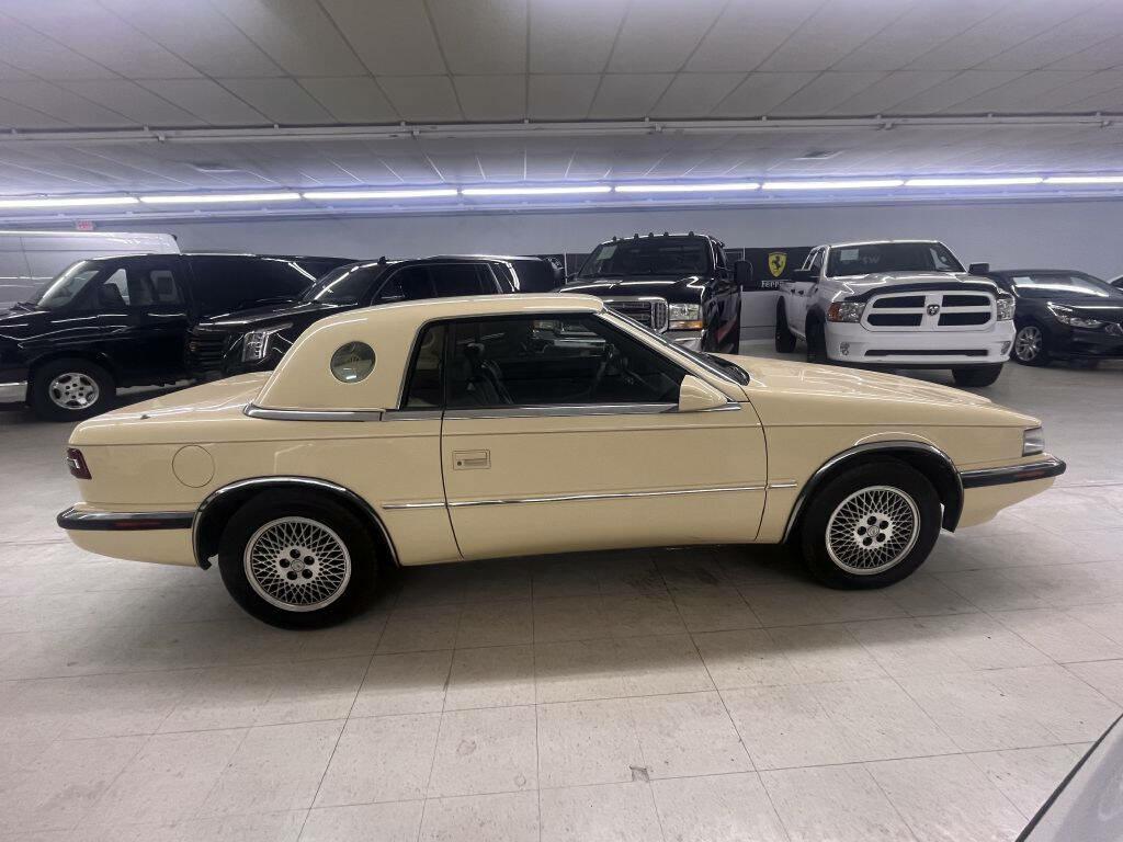 Photo 7 of this CHRYSLER TC