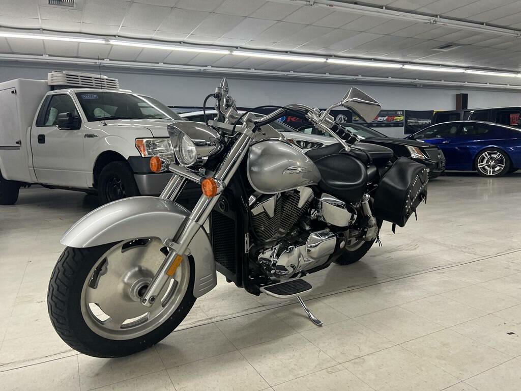 Photo 2 of this HONDA VTX