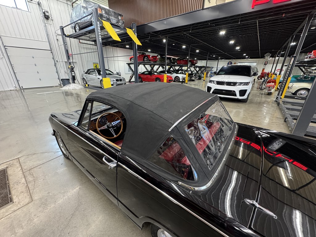 Photo 10 of this TRIUMPH VITESSE