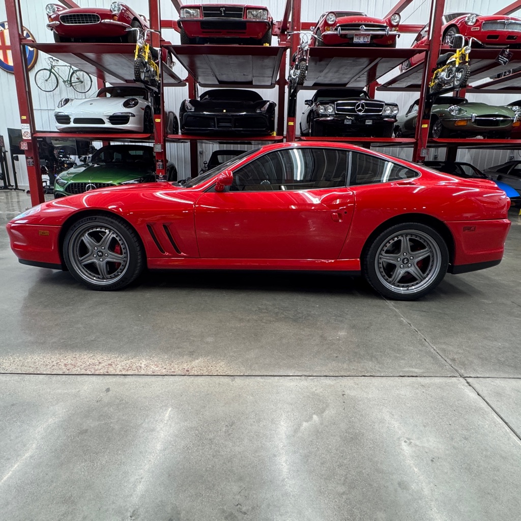 View vehicle photo 2