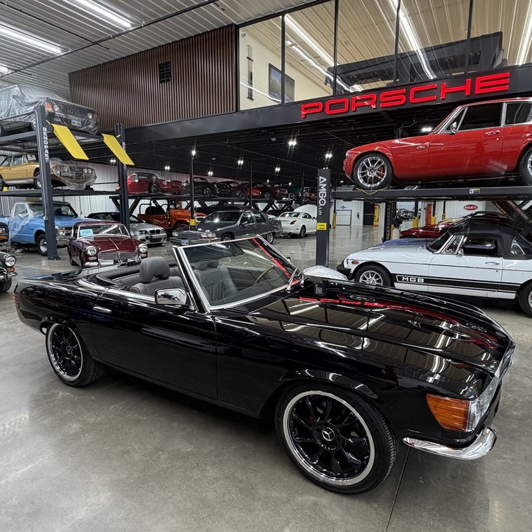Photo 15 of this MERCEDES BENZ 450-CLASS