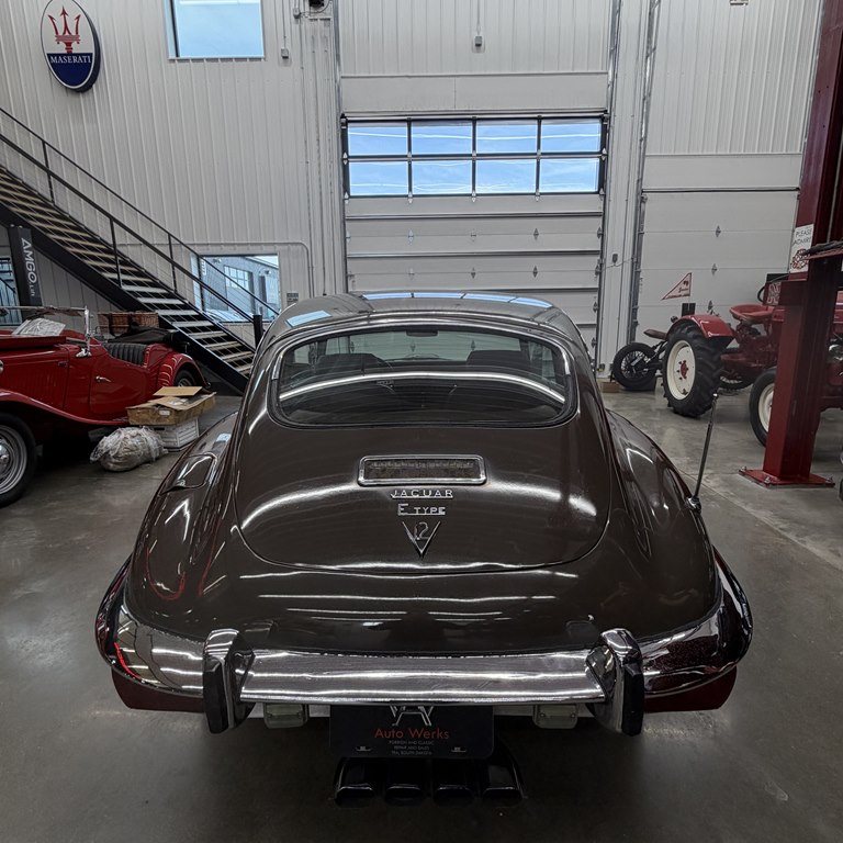 Photo 4 of this JAGUAR E-TYPE