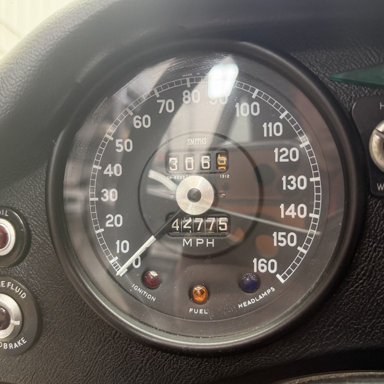 Photo 8 of this JAGUAR E-TYPE