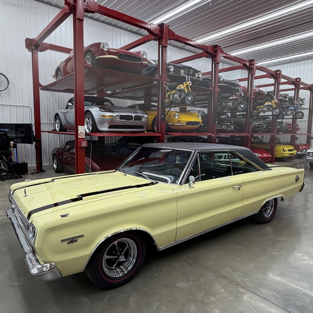 Photo 2 of this PLYMOUTH BELVEDERE