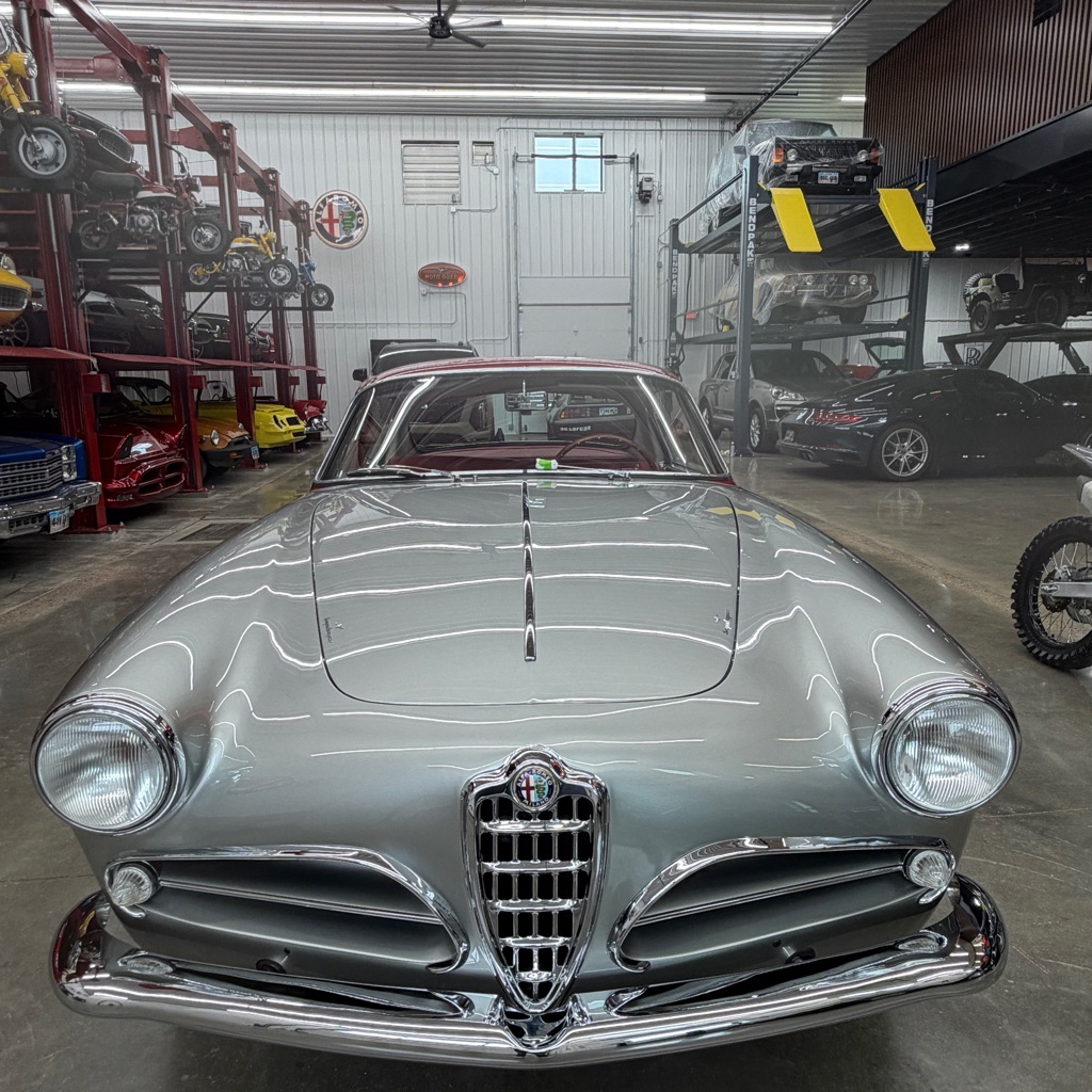 Photo 3 of this ALFA ROMEO 1900