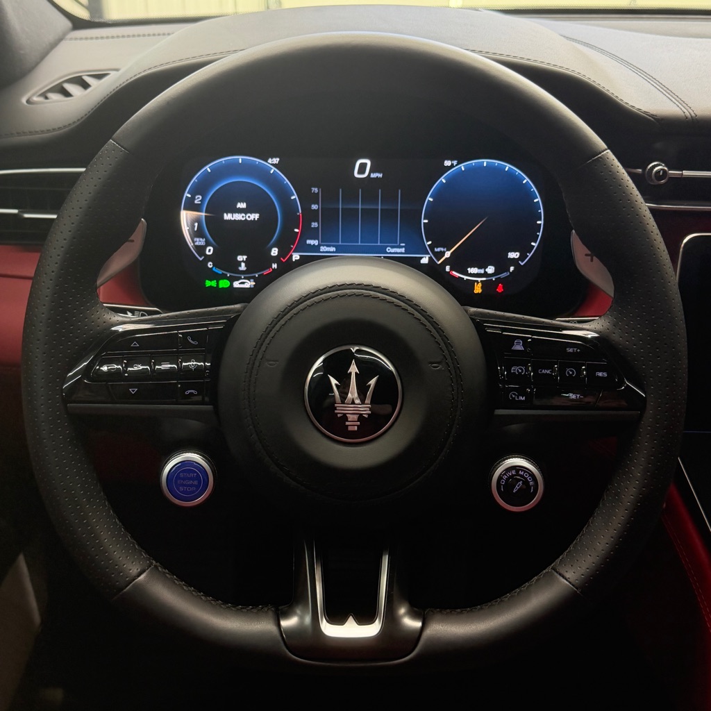 Photo 9 of this MASERATI GRECALE