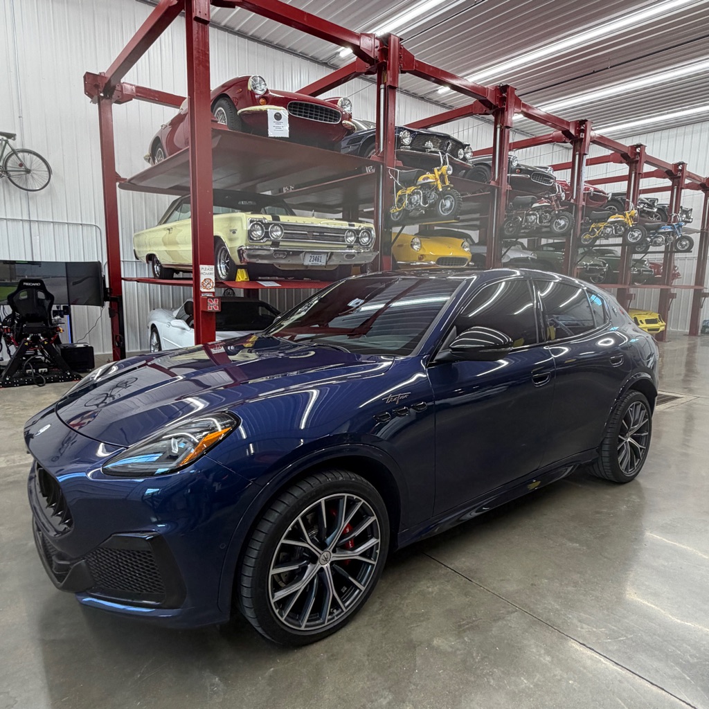 Photo 2 of this MASERATI GRECALE