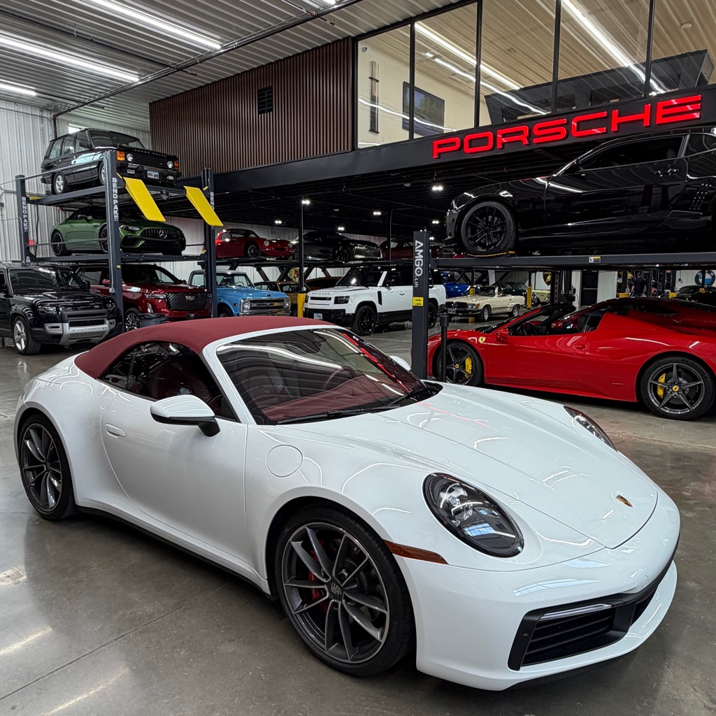 2022 PORSCHE 911