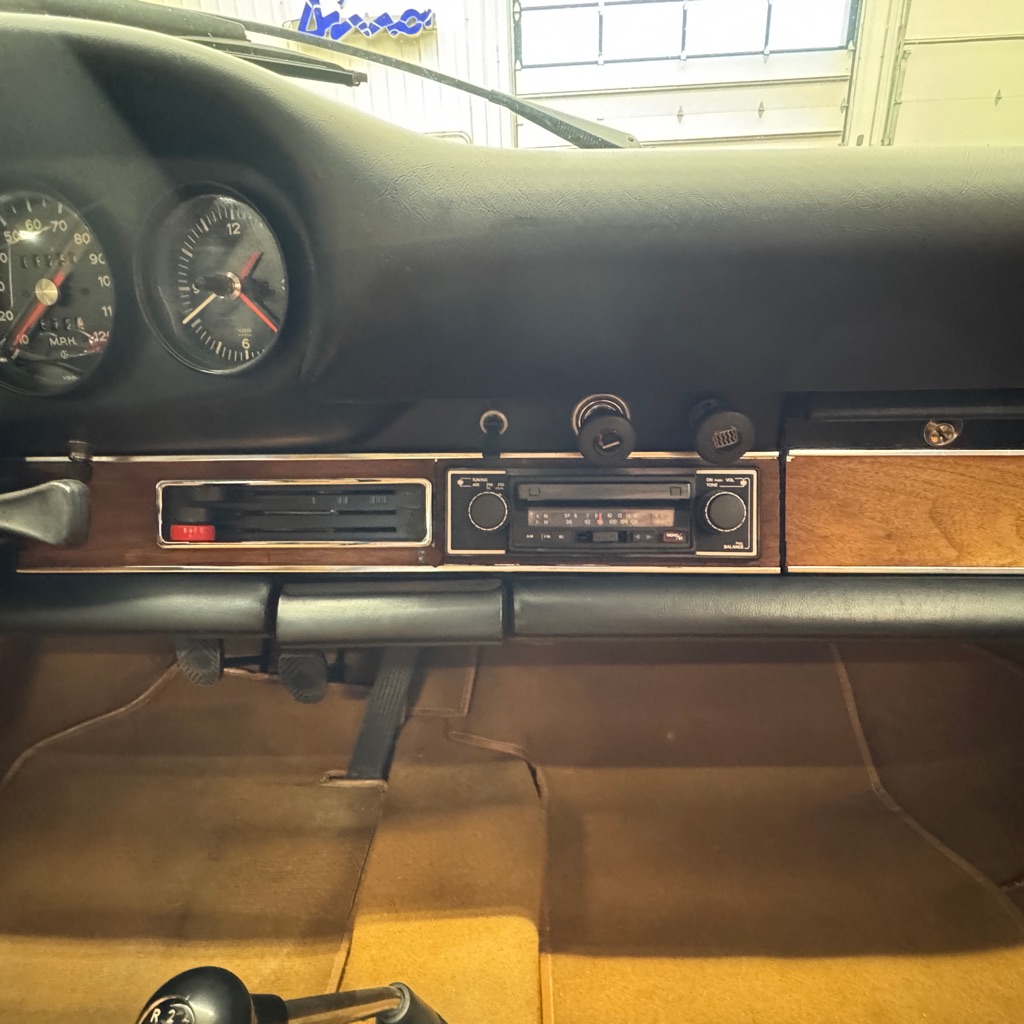 Photo 12 of this PORSCHE 912