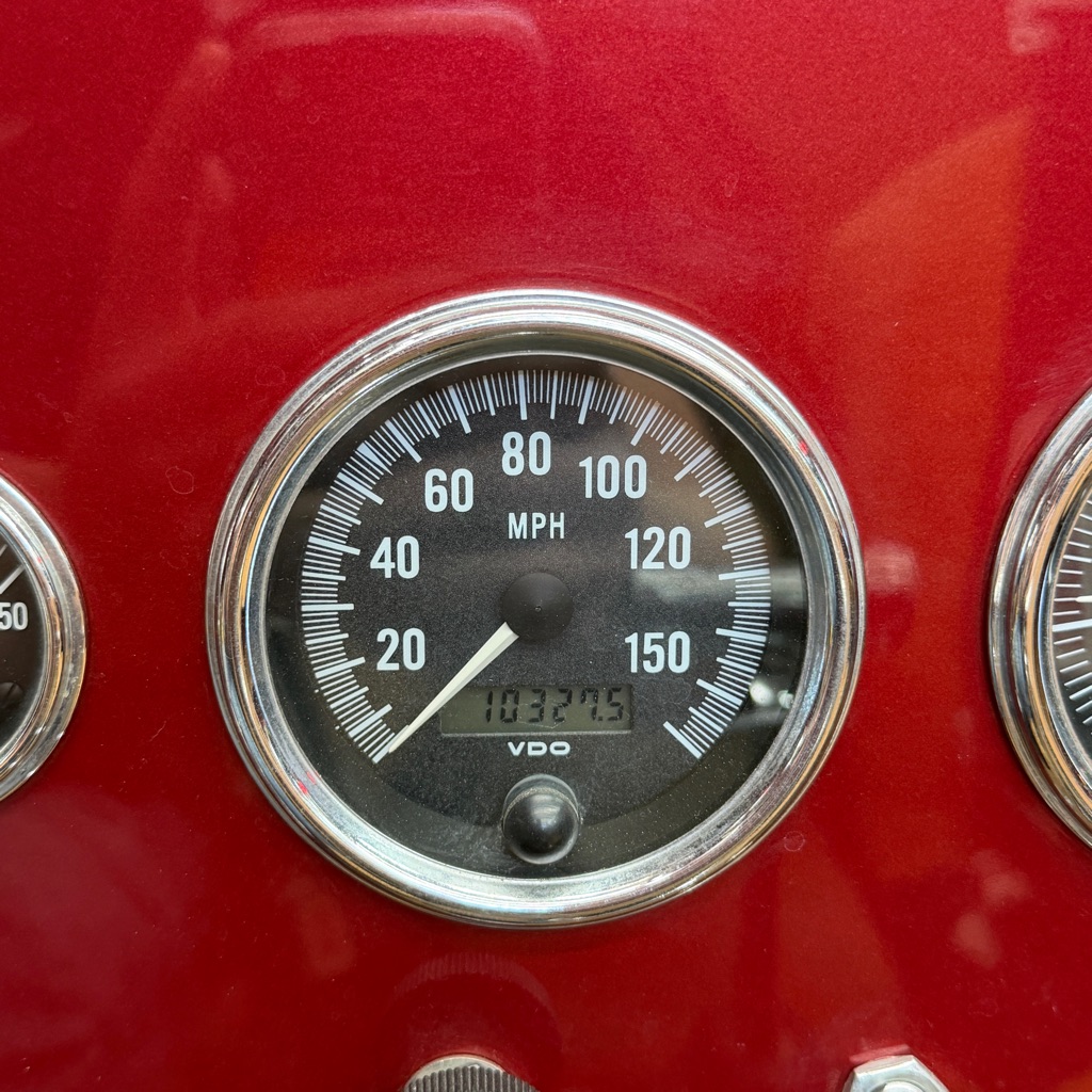Photo 7 of this COBRA 427 SHELBY