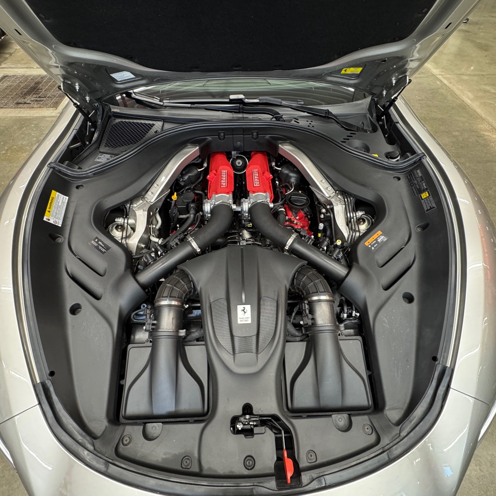 Photo 25 of this FERRARI ROMA SPIDER
