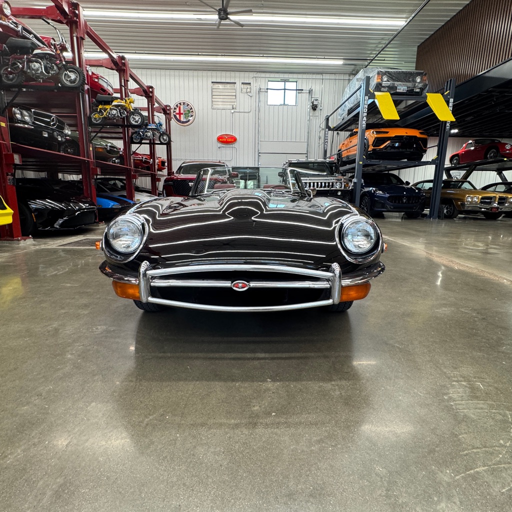 Photo 3 of this JAGUAR E-TYPE