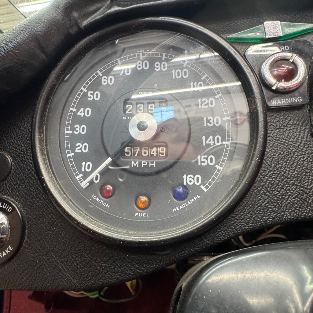 Photo 11 of this JAGUAR E-TYPE