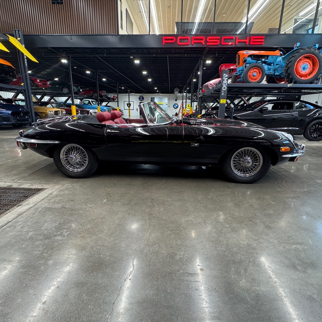 1970 JAGUAR E-TYPE