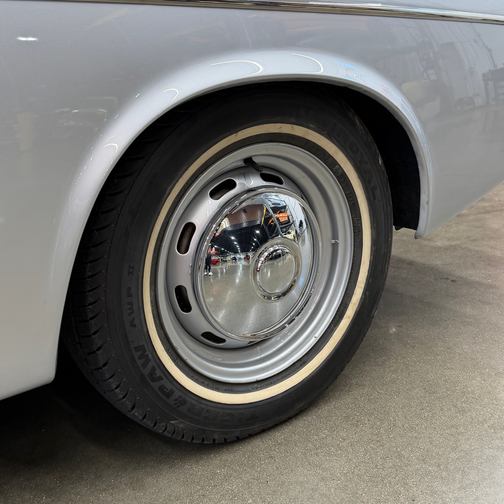 Photo 21 of this DATSUN 2000