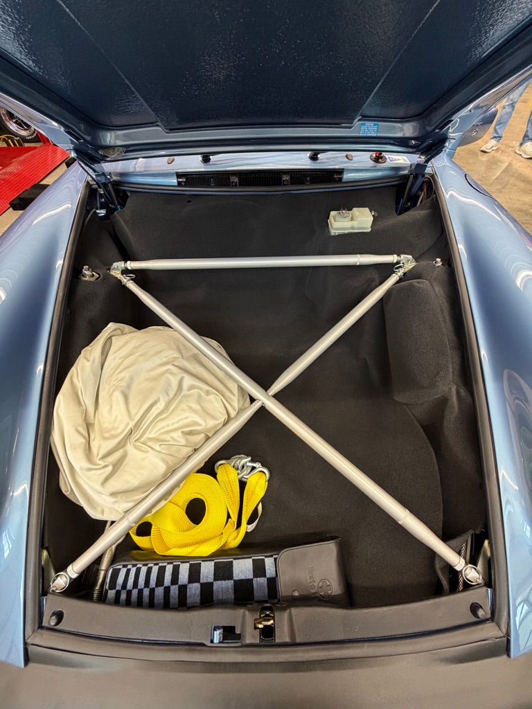 Photo 30 of this PORSCHE 911