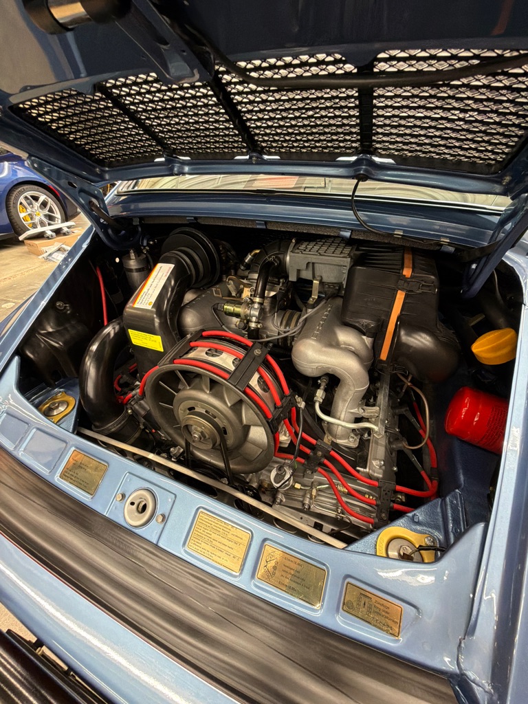 Photo 36 of this PORSCHE 911