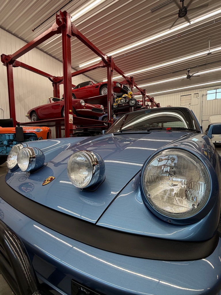 Photo 32 of this PORSCHE 911