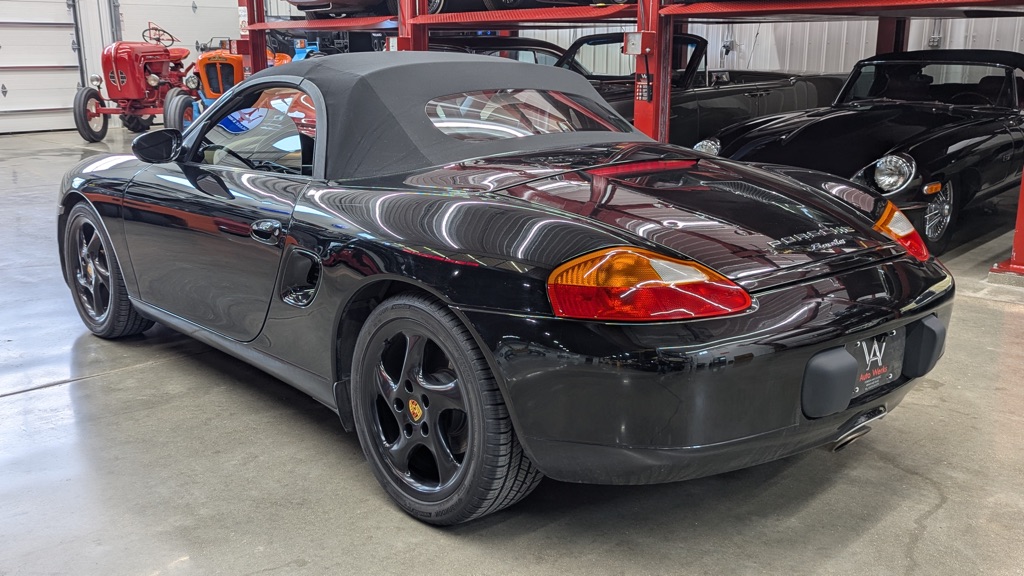 Photo 5 of this PORSCHE BOXSTER