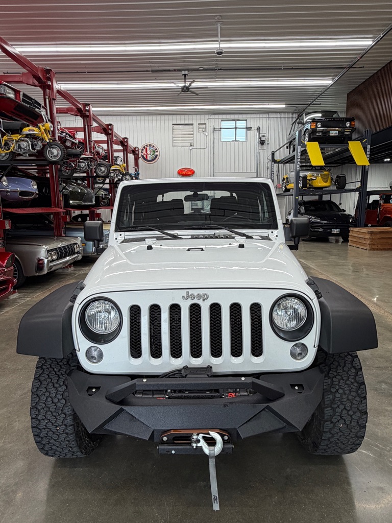 Photo 3 of this JEEP WRANGLER