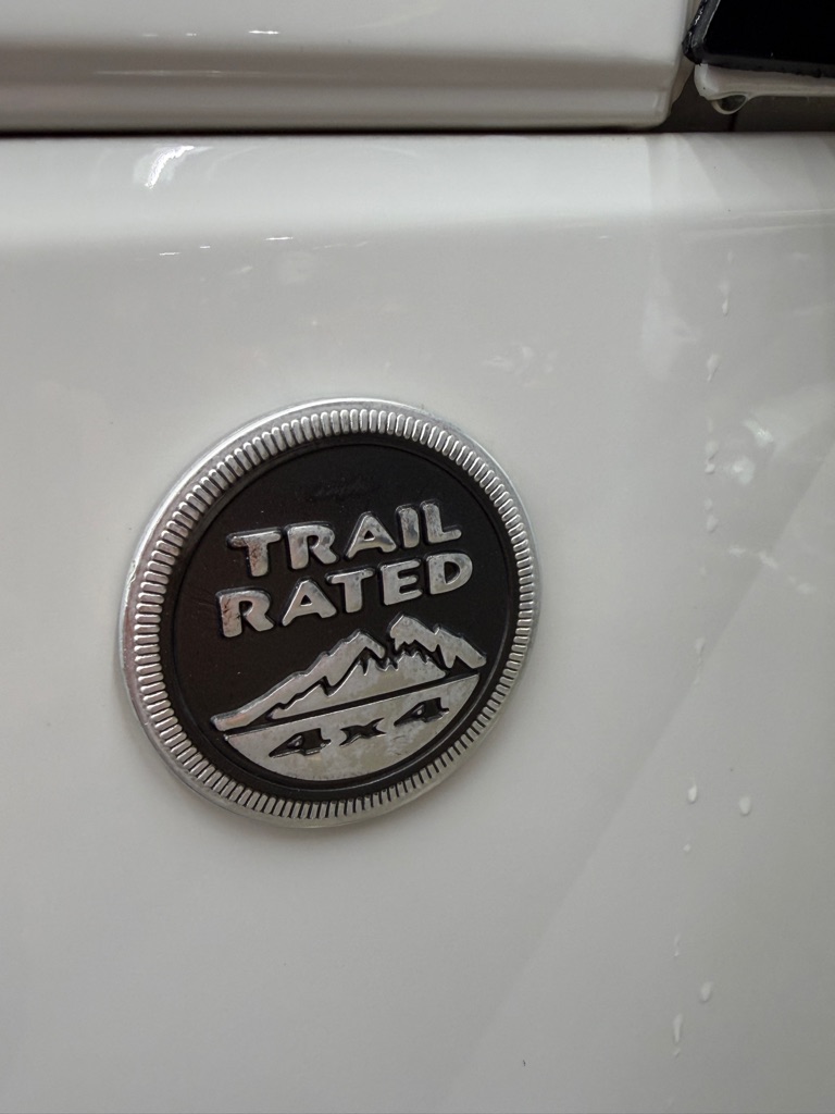Photo 16 of this JEEP WRANGLER