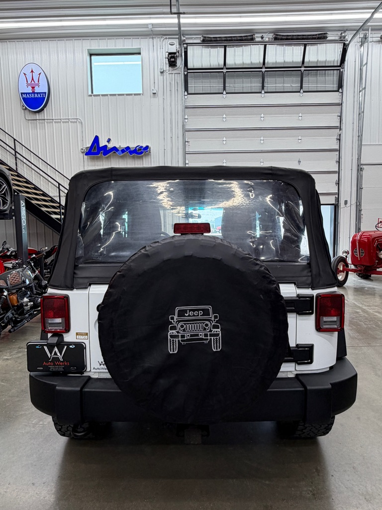 Photo 4 of this JEEP WRANGLER