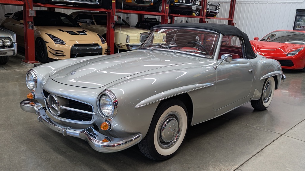 Photo 3 of this MERCEDES BENZ 190 SL