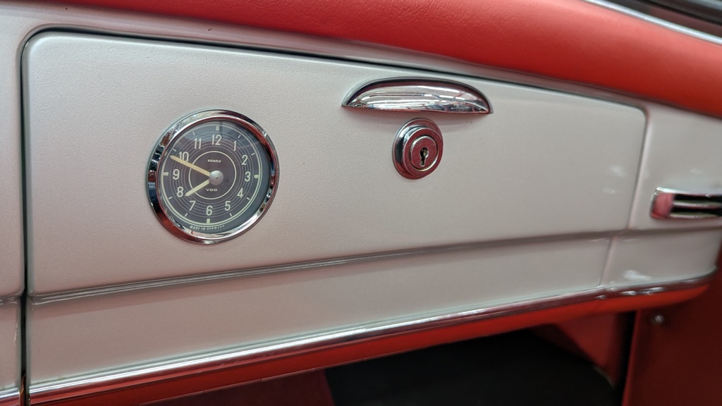 Photo 22 of this MERCEDES BENZ 190 SL