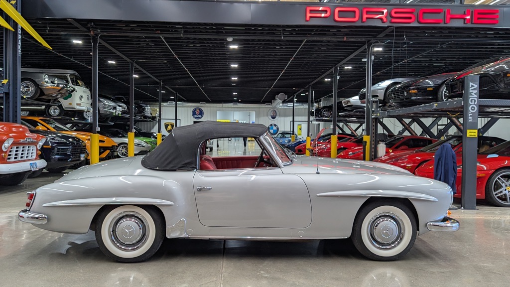 Photo 8 of this MERCEDES BENZ 190 SL