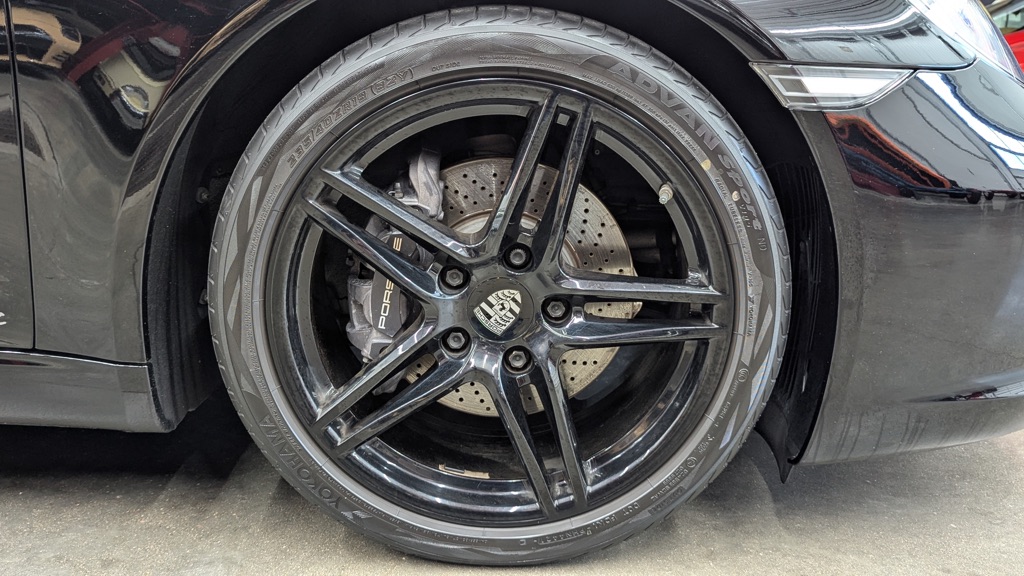 Photo 27 of this PORSCHE 911