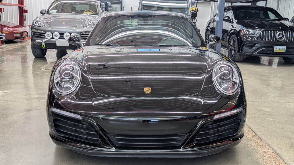 Photo 2 of this PORSCHE 911