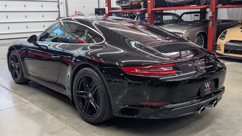Photo 5 of this PORSCHE 911