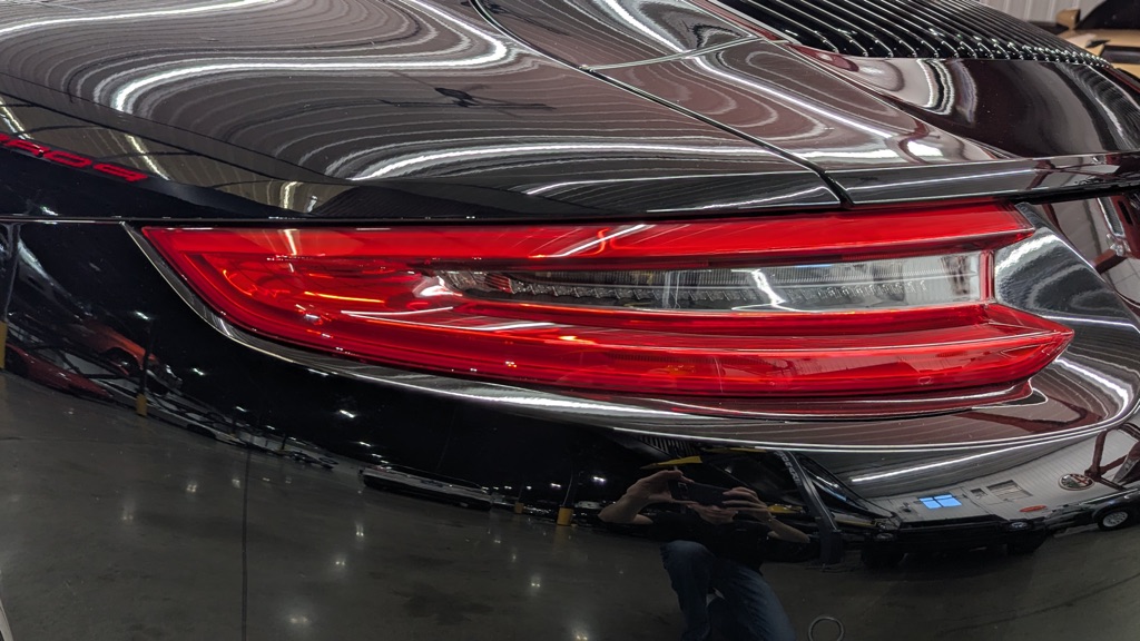 Photo 25 of this PORSCHE 911