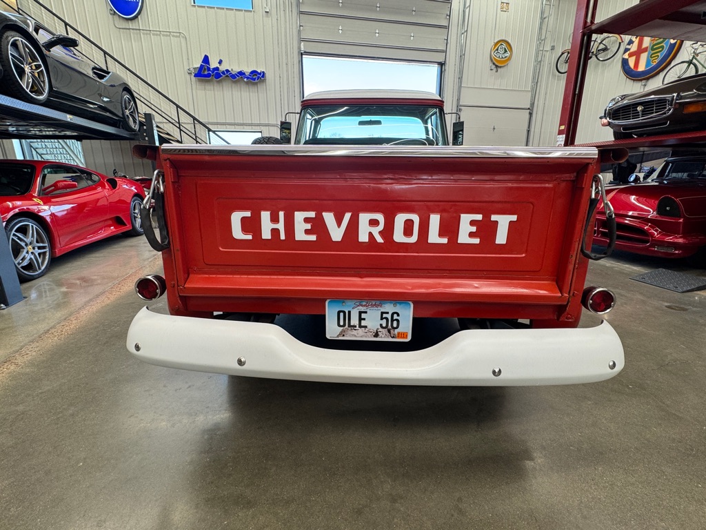 Photo 4 of this CHEVROLET 3200