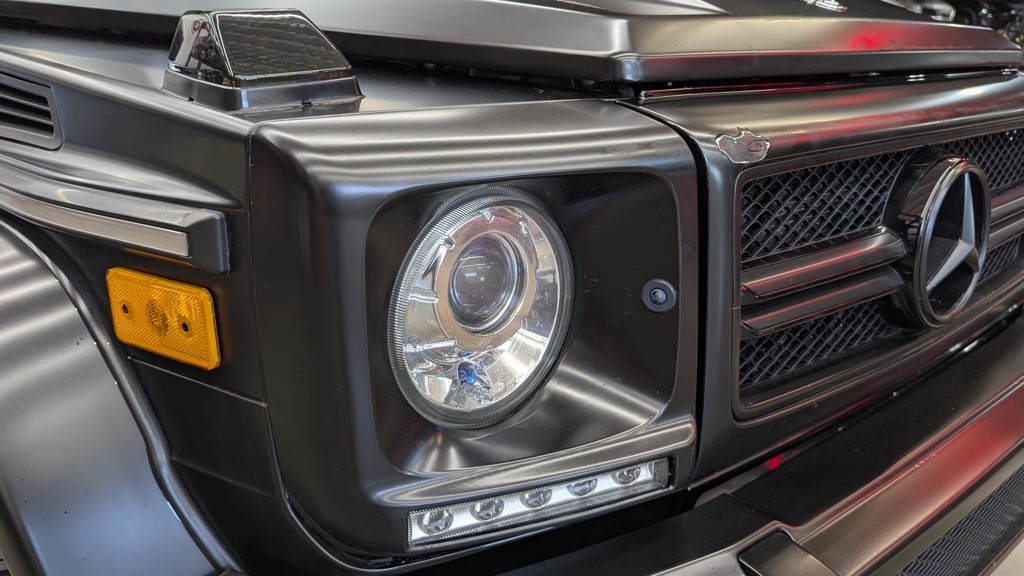 Photo 10 of this MERCEDES-BENZ G-CLASS