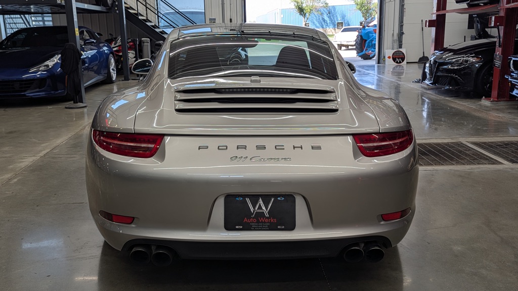 Photo 6 of this PORSCHE 911