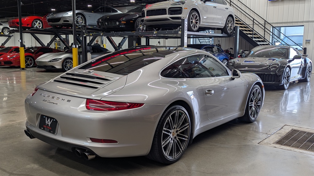 Photo 7 of this PORSCHE 911