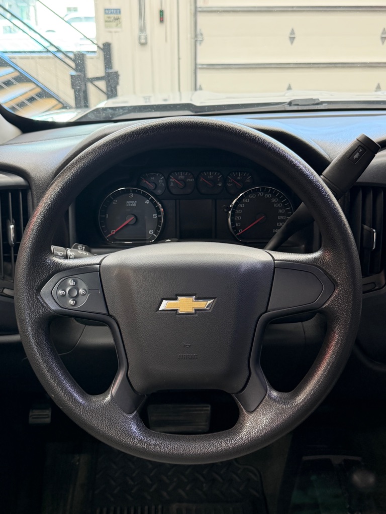 Photo 9 of this CHEVROLET SILVERADO 1500