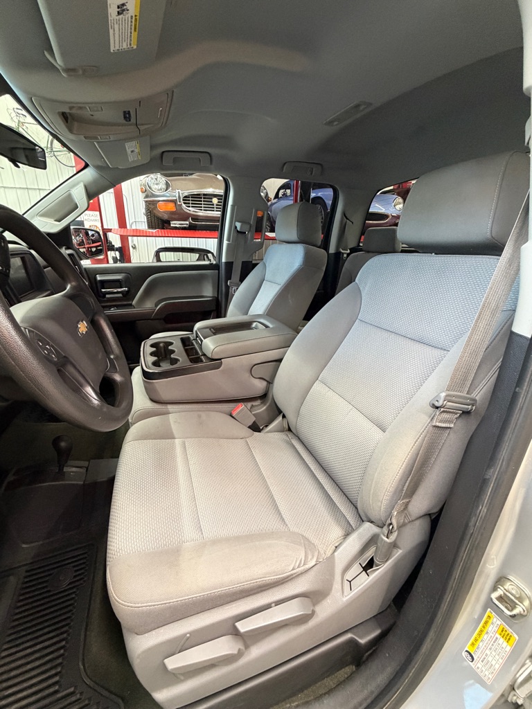 Photo 5 of this CHEVROLET SILVERADO 1500